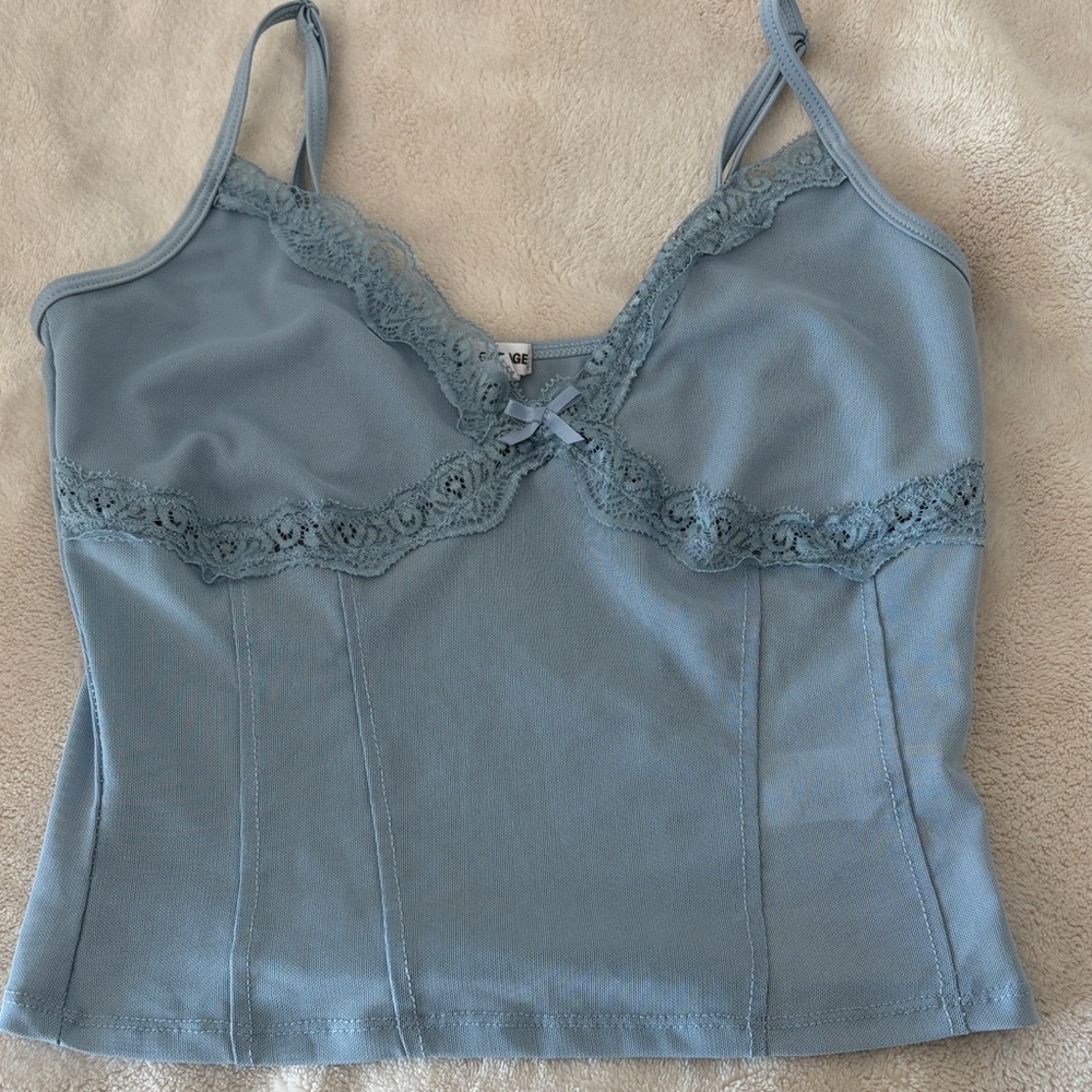 Blue Lace Garage Top